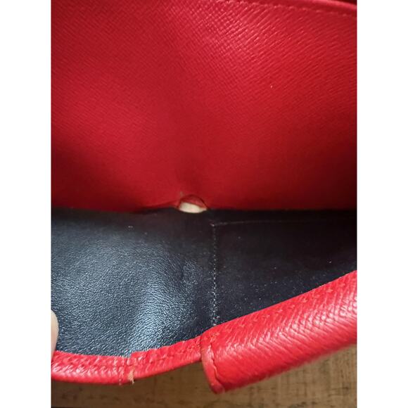 LOUIS VUITTON Epi Leather Bifold Wallet Red Coin Pocket Made in France - Picture 11 of 15